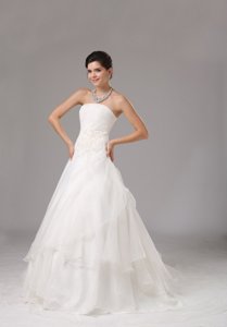 Appliques Custom Made Ruched Bodice Wedding Dress With Organza