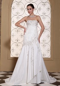 Ruched Bodice With Beading Taffeta Simple Wedding Dress Strapless Brush Train Gown