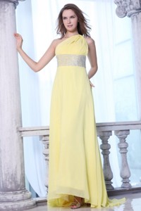 Empire One Shoulder Yellow Chiffon Beaded Decorate Waist Prom Dress