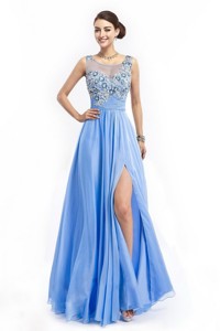 Gorgeous Brush Train Prom Dress With Appliques And High Slit