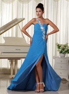 Appliques Decorate One Shoulder Sky Blue High Slit Prom Dress Brush Train