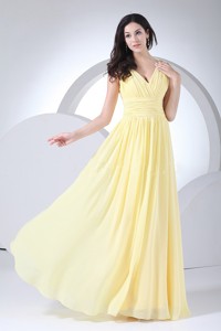 Ruching Decorate Bodice Light Yellow Chiffon V-neck Prom Dress Floor-length