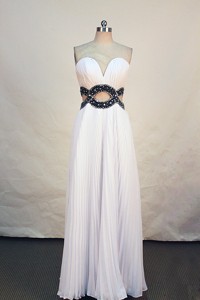 Beautiful Empire Sweetheart Floor-length Chiffon White Prom Dress Beading