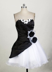 Unique Sweetheart Neck Mini-length Prom Dress