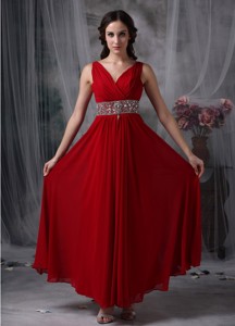 Custom Made Red Empire V-neck Chiffon Prom / Evening Dress with Beading