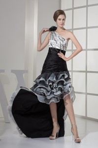 High Low One Shoulder Prom Dress With Flower Beading And Ruffled Layers