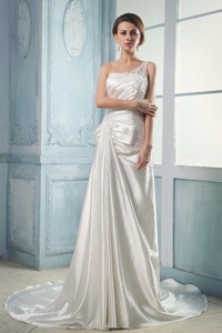 Wedding Dress With One Shoulder Appliques And Beading Ruching Court Train