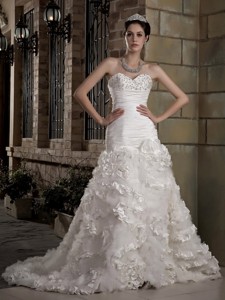 Gorgeous Sweetheart Court Train Taffeta And Tulle Beading Wedding Dress