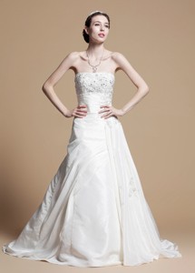 Classical A Line Strapless Wedding Gowns with Beading and Appliques 