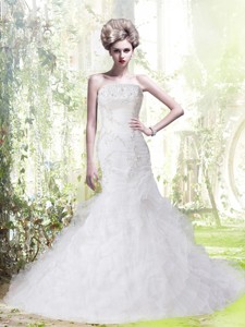 Mermaid Strapless Court Train Beautiful Wedding Dress with Beading 