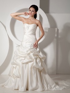 New Strapless Court Train Satin Beading And Ruch Wedding Dress
