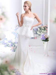 Feminine Sweetheart Wedding Dress With Lace And Bowknot