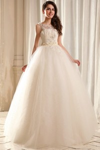 Bateau Ball Gown Beading and Appliques Wedding Dress in Floor-length 