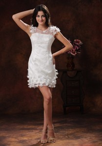 Appliques Decorate Short White Scoop Wedding Dress In Chandler Arizona