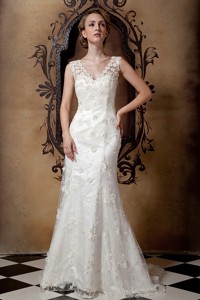 Gorgeous Column V-neck Brush Train Taffeta and Lace Wedding Dress 
