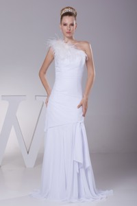 Luxurious Column One Shoulder Feather Chiffon Bridal Gowns 