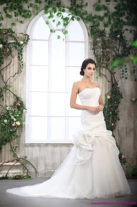 White Strapless Ruffled Wedding Dress With Brush Train