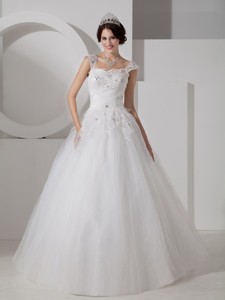Lovely Straps Floor-lengthtulle Beading And Appliques Wedding Dress