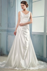 Luxurious Wedding Dress With V-neck Ruching Court Train Taffeta 