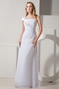 Simple Column One Shoulder Floor-length Chiffon Ruch and Beading Wedding Dress 