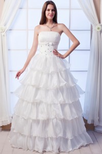 Wonderful Strapless Floor-length Organza Beading Wedding Dress