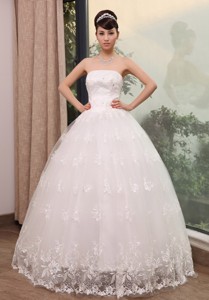 Bad Kreuznach Germany Lace With Beading Decorate Bodice Strapless Floor-length Wedding Dress For Exc