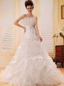 Ruffles Wedding Dress With Appliques Organza In Wedding Party