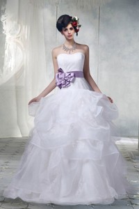 Lace Sweetheart Hand Made Flower Wedding Dress With Appliques