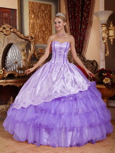 Purple Ball Gown Sweetheart Floor-length Taffeta and Oragnza Embroidery Quinceanera Dress