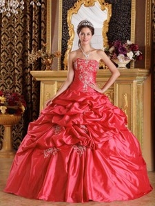 Red Ball Gown Strapless Floor-length Pick-ups Taffeta Quinceanera Dress