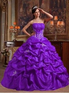 Purple Ball Gown Strapless Floor-length Appliques Taffeta Quinceanera Dress