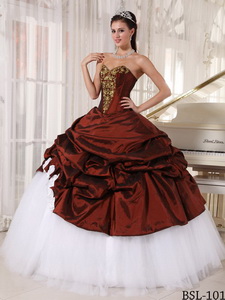 Ball Gown Sweetheart Burgundy and white Floor-length Appliques Quinceanera Dress