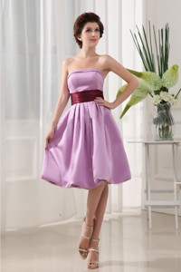 Sashesribbons Simple Lavender Taffeta Knee-length Strapless Dama Dress
