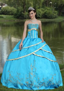 Taffeta And Satin Embroidery Blue Quinceanera Gowns Designer