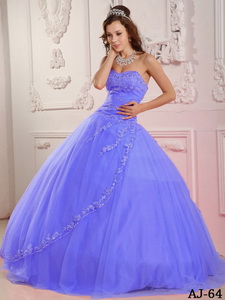 Classical Ball Gown Sweetheart Floor-length Tulle Appliques Lilac Quinceanera Dress