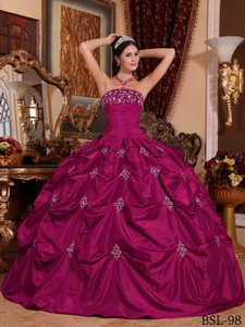 Fuchsia Ball Gown Strapless Floor-length Taffeta Appliques Quinceanera Dress