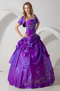 Purple Ball Gown Strapless Floor-length Taffeta Embroidery Prom / Evening Dress