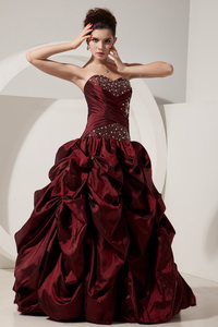 Burgundy Princess Sweetheart Floor-length Taffeta Beading Prom Dress
