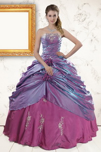 Classic Purple Appliques Quinceanera Dress With Strapless