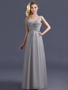 Most Popular Scoop Grey Long Quinceanera Court Dress With Appliques