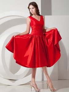 Sweet Red Princess V-neck Evening Dress Tea-length Taffeta