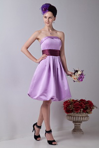 Lavender Strapless Knee-length Taffeta Sashes Dama Dress For Quinceanera
