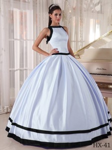 Ball Gown Bateau Lavender and Black Floor-length Satin Quinceanera Dress