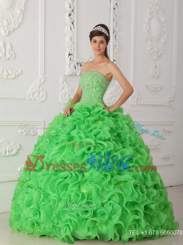 traditional quinceanrea dress lime green
