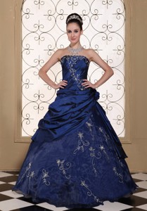 Exclusive Quinceanera Dress With Embroidery Strapless Navy Blue Gown