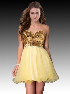 Best Short Champagne Dama Dress with Gold Sequins