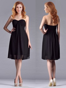 Empire Sweetheart Knee-length Short Black Dama Dress For Homecoming