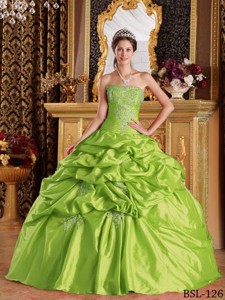 Spring Green Ball Gown Strapless Floor-length Pick-ups Taffeta Quinceanera Dress
