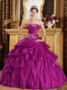 Fuchsia Ball Gown Strapless Floor-length Taffeta Appliques Quinceanera Dress