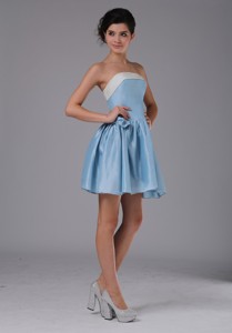 Simple Princess Taffeta Strapless Mini-length Light Blue Homecoming Dress